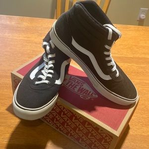Vans hightops, size 8 women’s, like new!